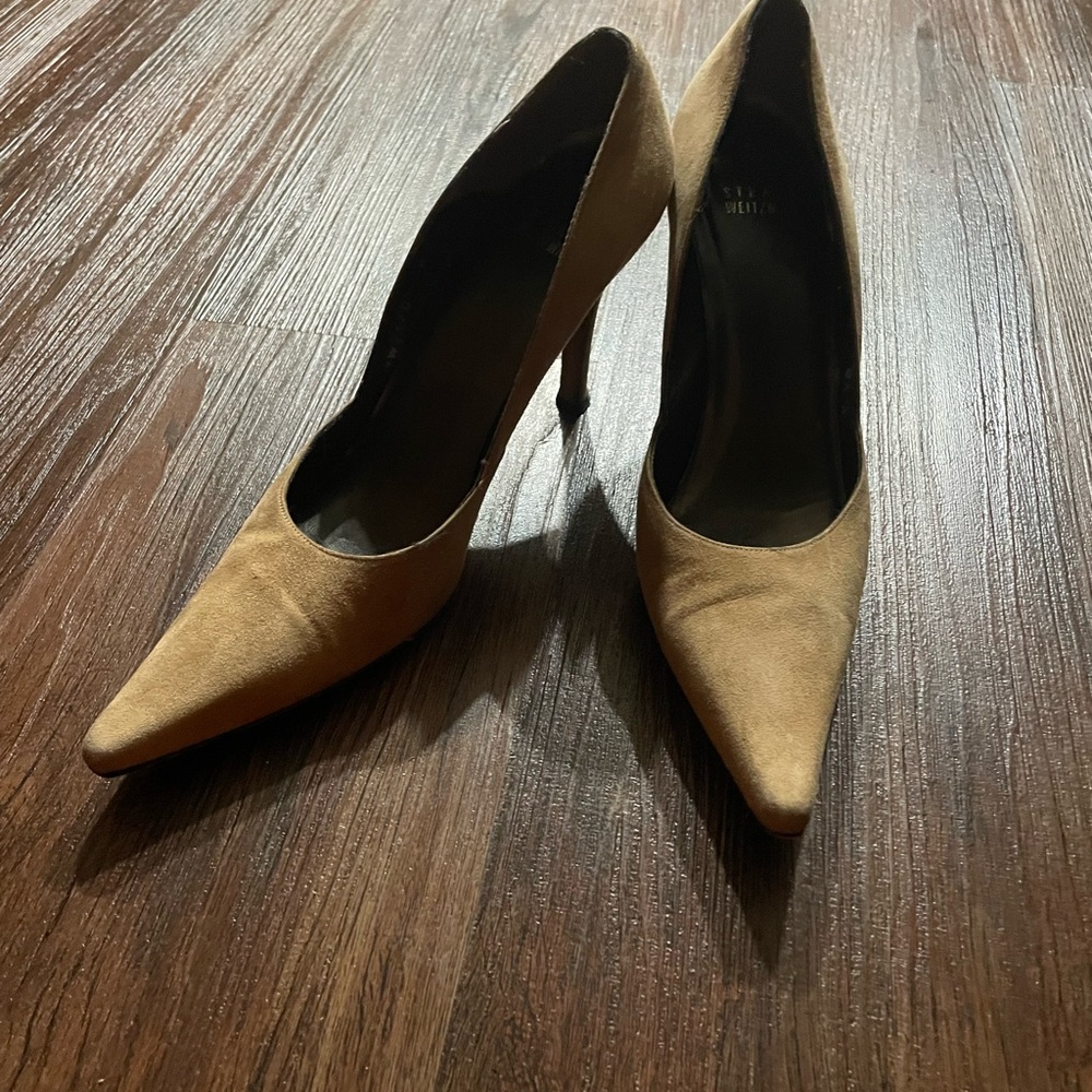 Stuart weitzman suede pumps